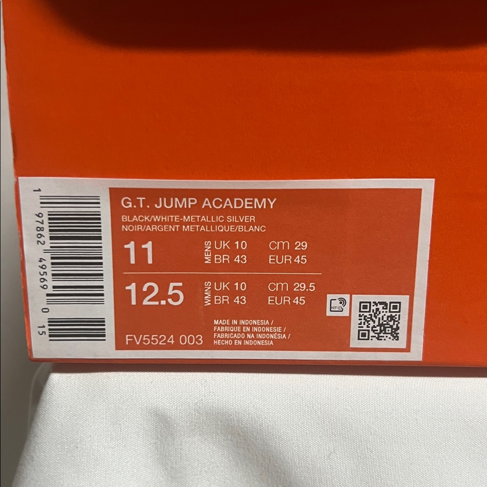 Nike G.T. Jump Academy’s (Black/White-Metallic/Silver) Size 11 Men - Picture 6 of 6